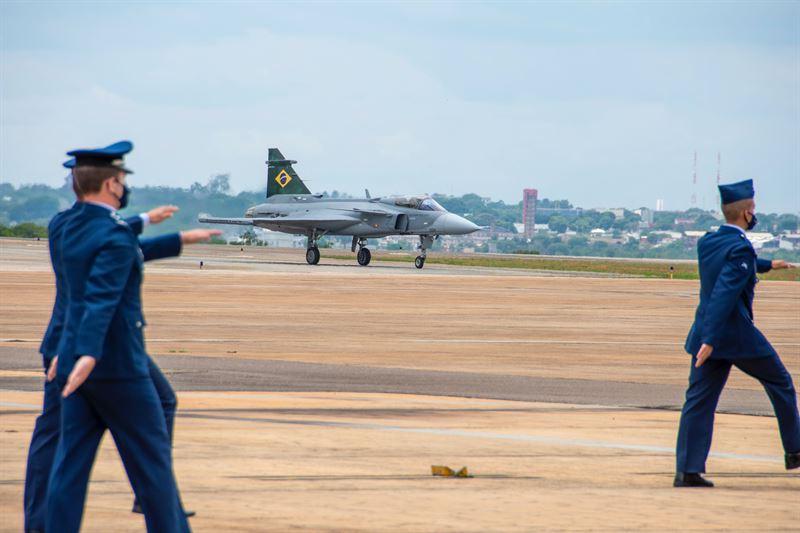 Presentación Gripen Brasilia.jpg